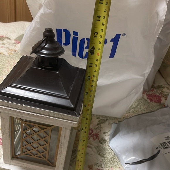 Lantern (2 total $25 a piece) READ WHOLE LISTING - Picture 7 of 8